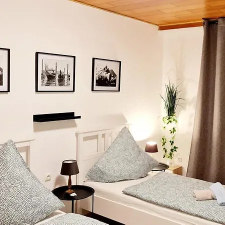 Elena Flat Sonnenblumen Zentrum Appartement Duisbourg