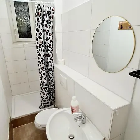Elena Flat Sonnenblumen Zentrum Appartement Duisbourg