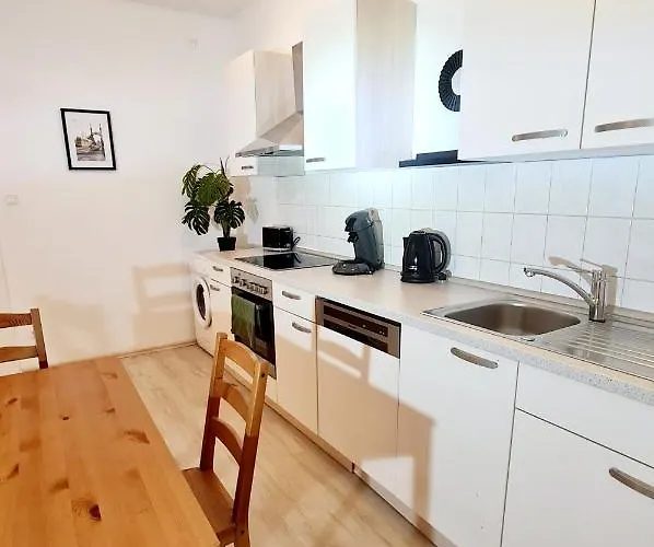 Elena Flat Sonnenblumen Zentrum Lejlighed *